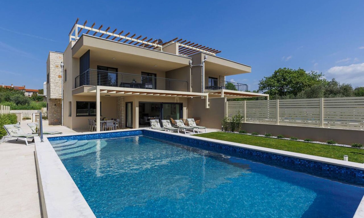Tar-Vabriga House | Villa Calira by Interhome
