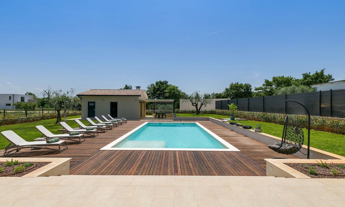 Porec Villa | Villa Charm with Pool
