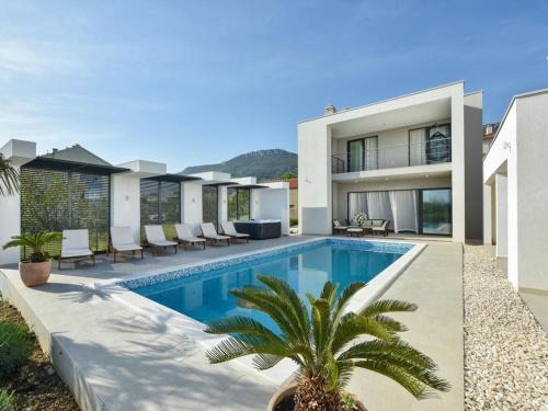Kastel Luksic Villa | Villa Formosa