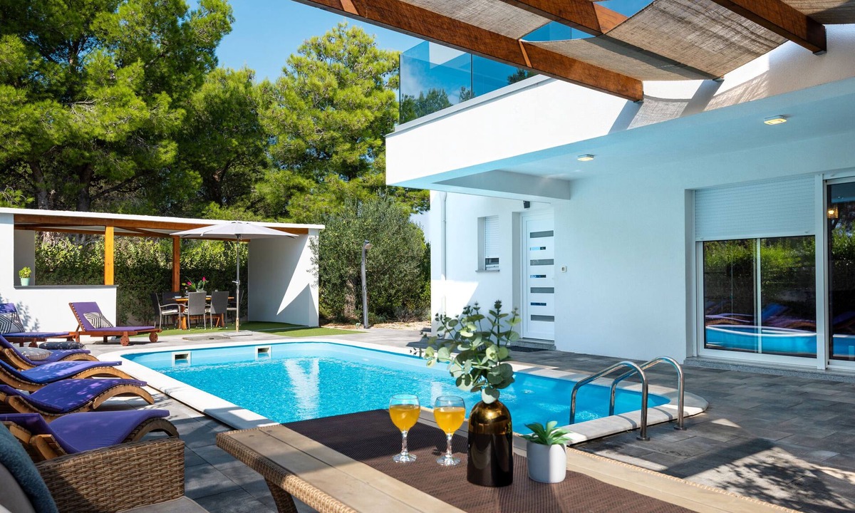 Srima House | Villa Franko (V6881-K1) - Srima (Vodice)