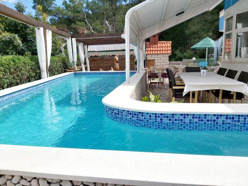 Slatine Apartment | Villa Kale Apartments