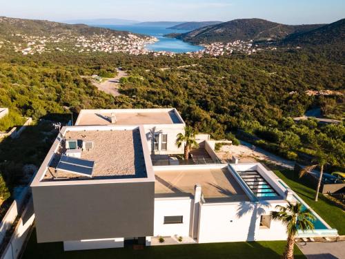 Vinisce Villa | Villa Koko Vinišće by AdriaticLuxuryVillas