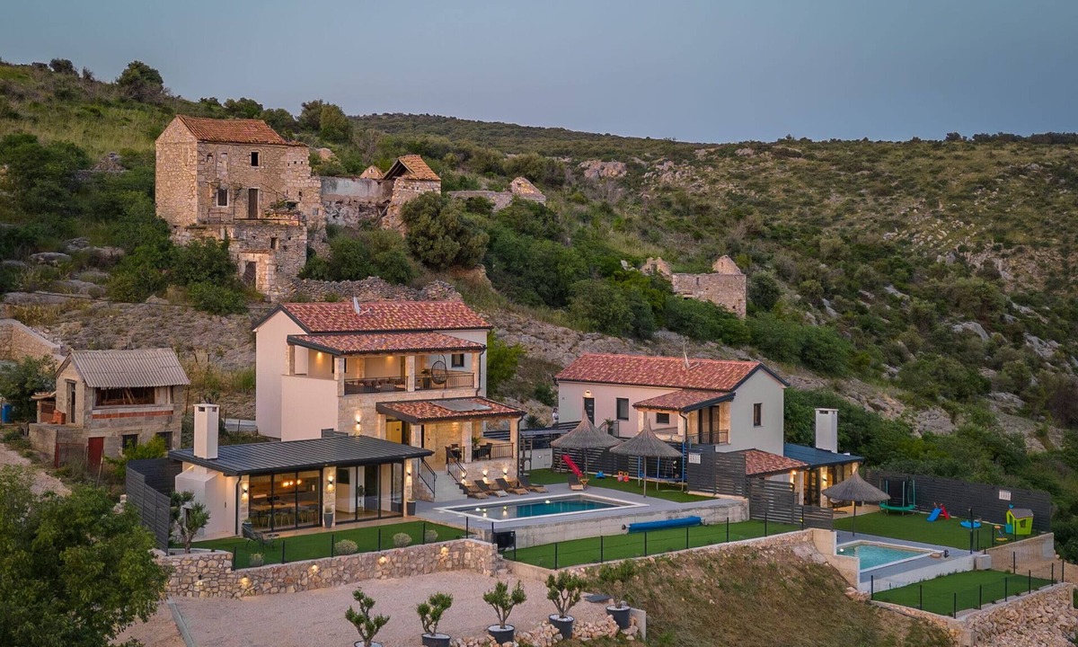 Pakostane Villa | Villa La Vrana ZadarVillas