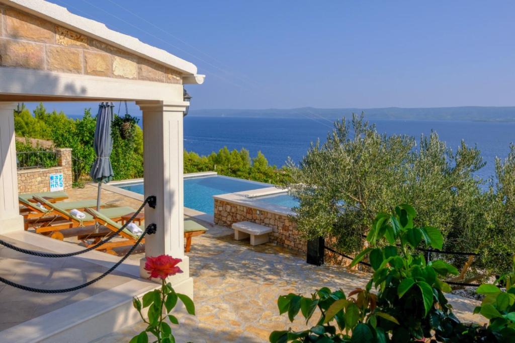 Bol House | Villa Lucija Bol