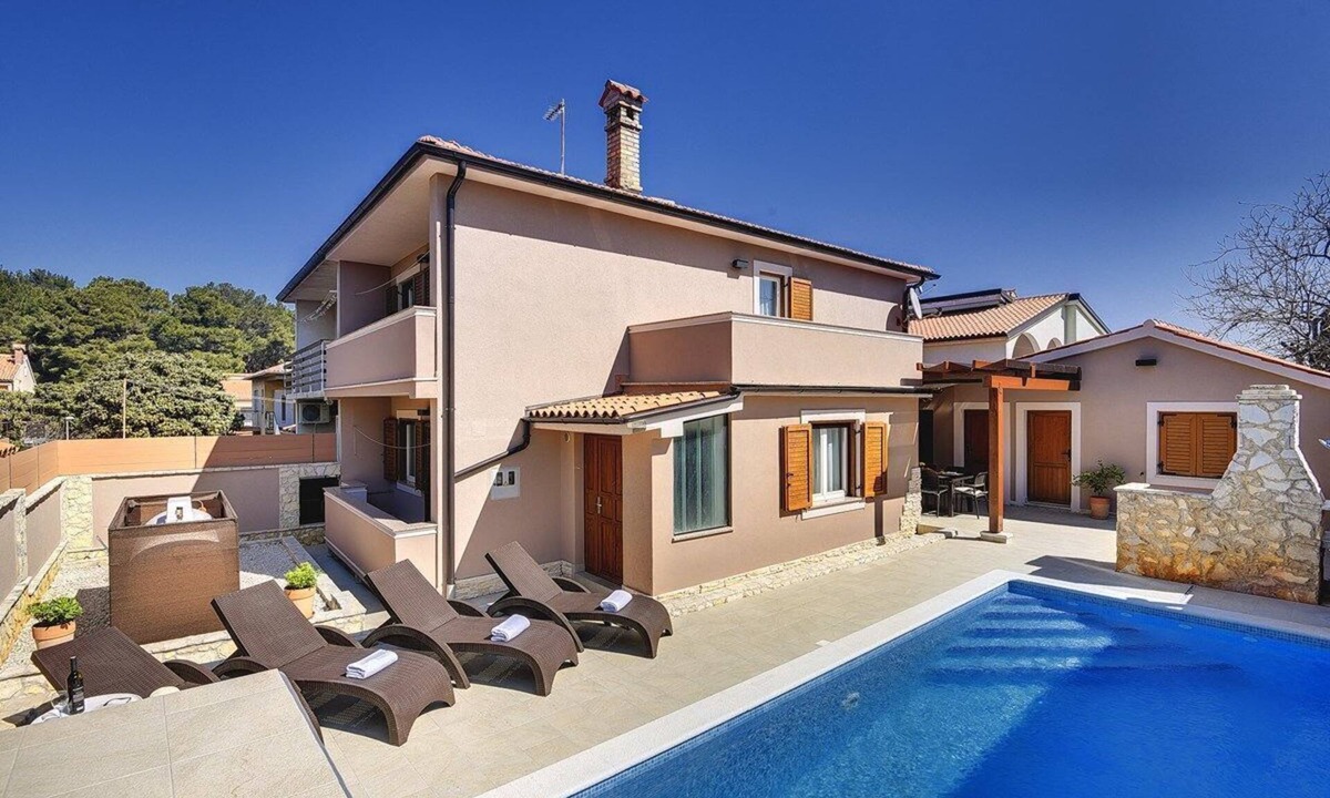 Valdebek House | Villa Magnifica (73902-K1) - Pula
