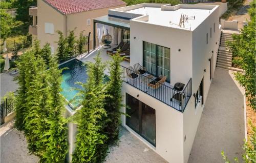 Pridraga House | Villa Medellin