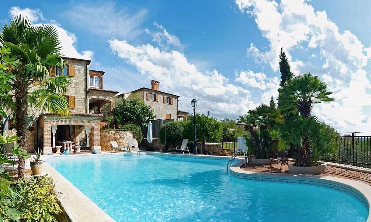 Kastelir House | Villa mit Pool in Kaštelir für 9 Personen