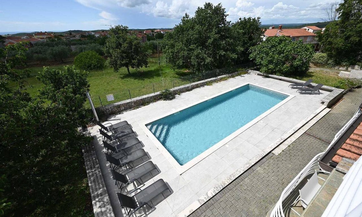 Rovinjsko Selo Apartment | Villa Oliveto with private pool