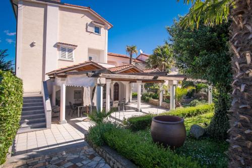 Vantacici Apartment | Villa Palma