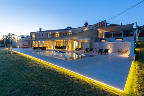 Mugeba Villa | Villa Panorama Poreč, Traumhafter Meerblick