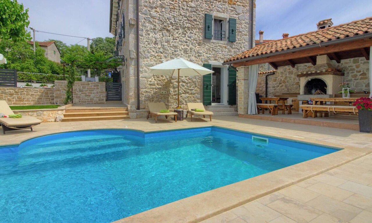 Dracevac House | Villa Parentium by Interhome