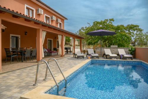 Rakalj House | Villa Percan - Spacious Family Home with Private Pool on a 4000 Square Meter Plot