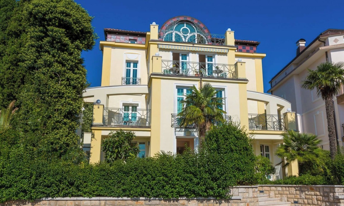 Crikvenica Apartment | VILLA ROZA 1/HR-01832-01 by Interhome