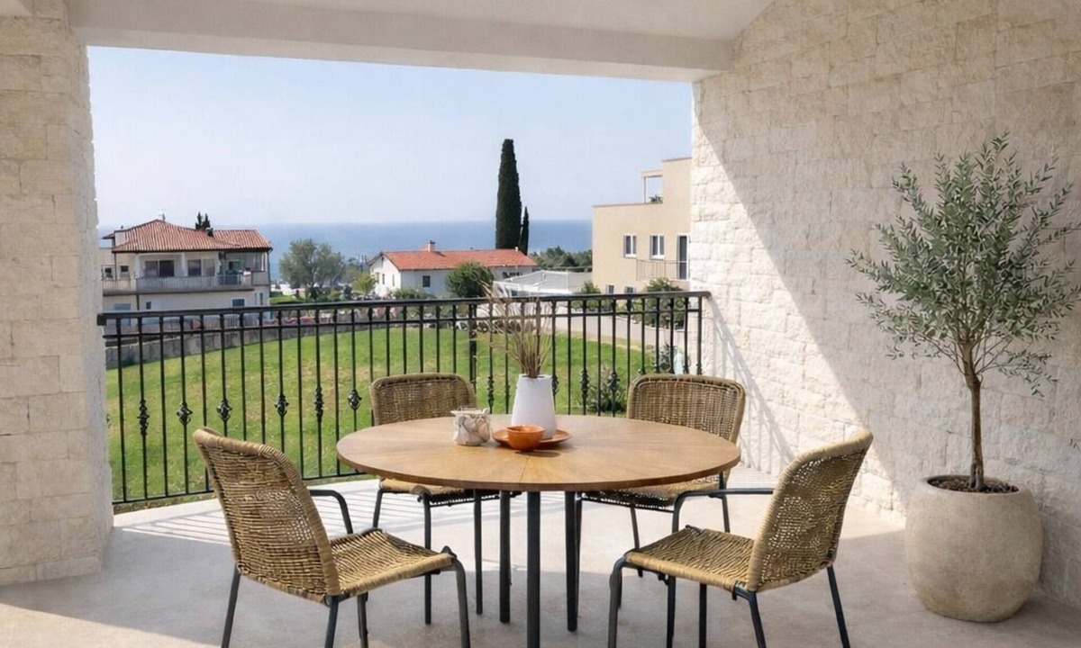 Lovrecica Apartment | Villa Ruby - apartment on the sea & beaches, 1dl