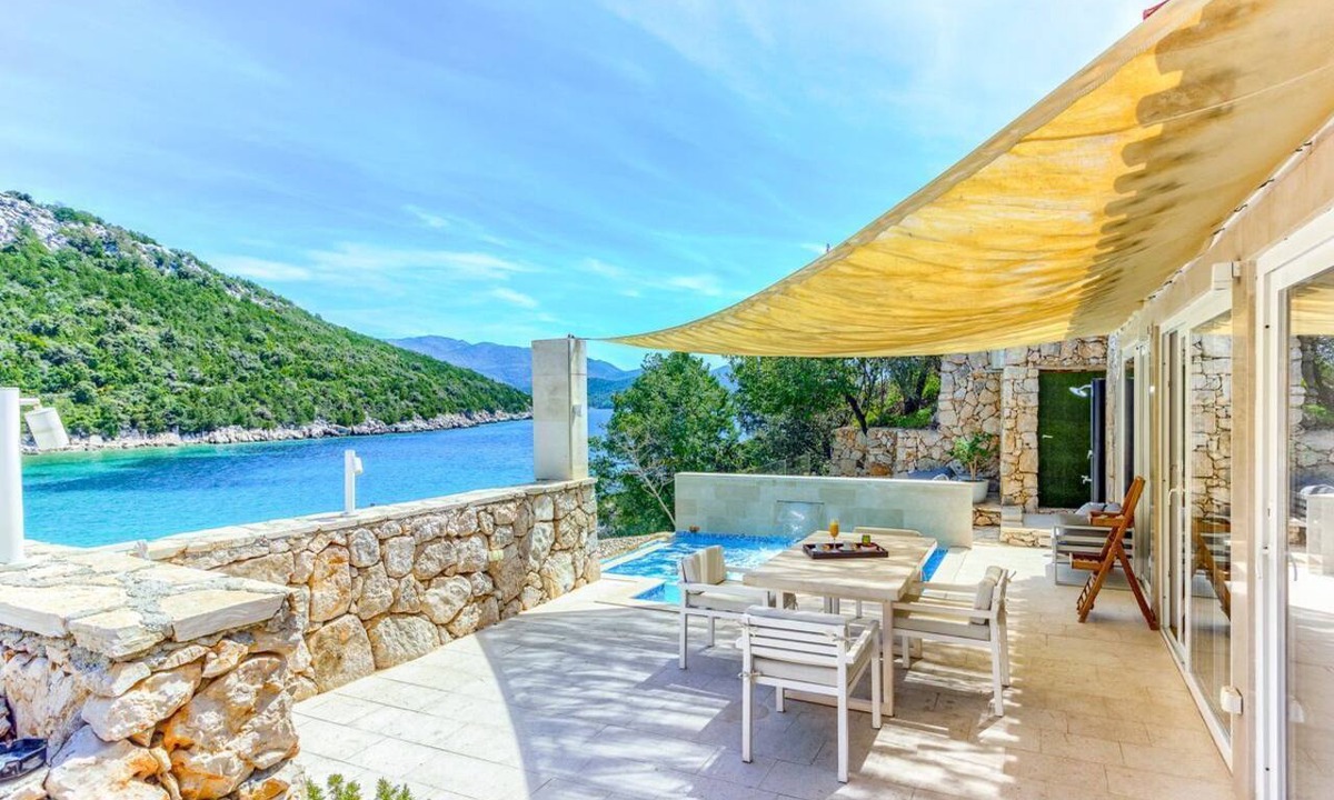 Podimoc Villa | Villa Samera - Two Bedroom Villa, Sleeps 5