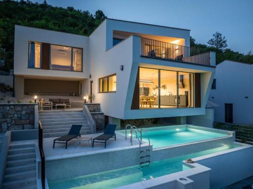 Trget Villa | Villa Seven Horizon by 22Estates