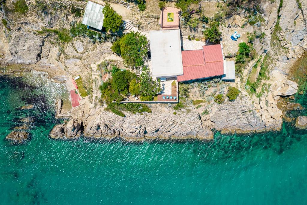 Bosana Villa | Villa Sortis