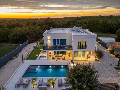 Dracevac Ninski Villa | Villa Stay & Play