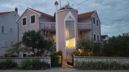 Jezera Apartment | Villa Sunce