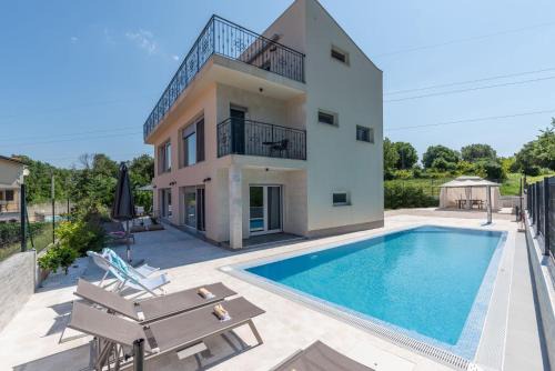 Mugeba Villa | Villa Ventitre, Privatpool,Meersicht, nahe Porec- Strand NEU