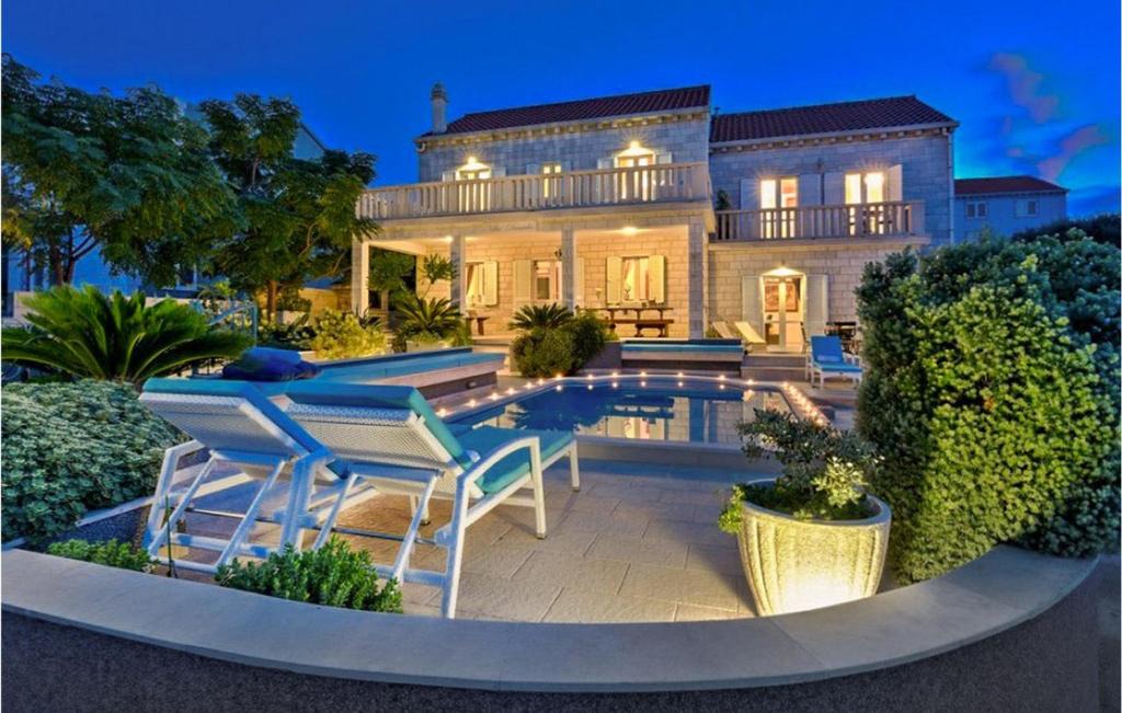 Lumbarda House | Villa Veritas