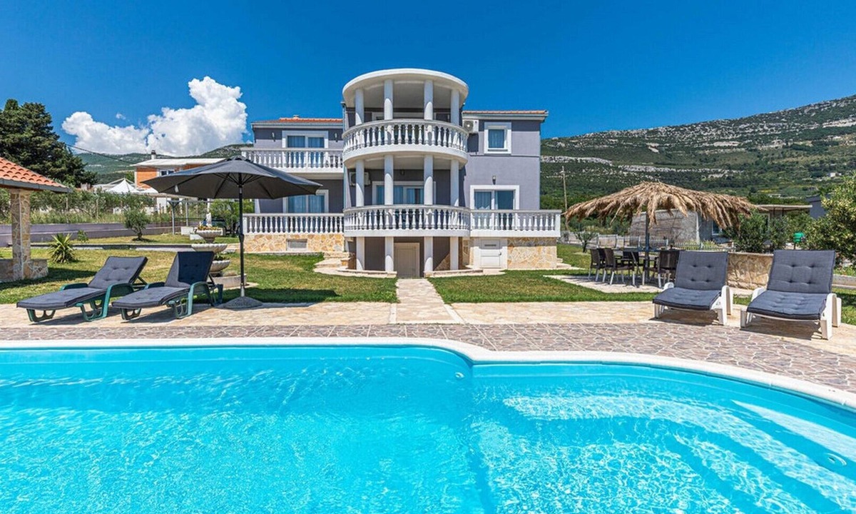 Rudine Villa | Villa with Private Pool