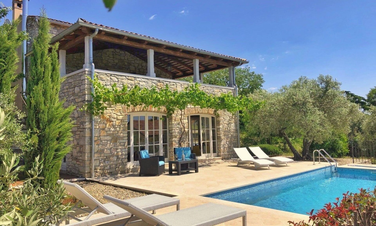 Kukci Villa | Villa with sea view for 6 persons in Poreč-Kukci