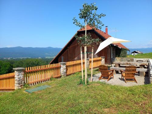 Crnomelj Apartment | Vineyard Cottage Maleric with Pool Access