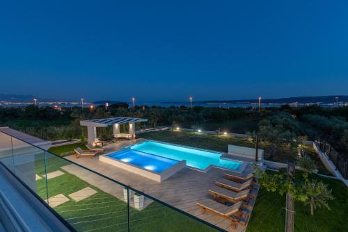 Rudine Villa | Vitis