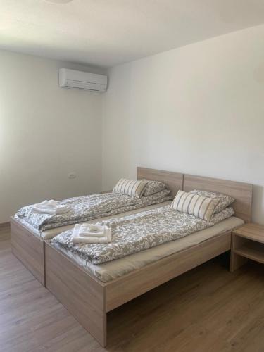 Ilirska Bistrica Hostel | VP sobe