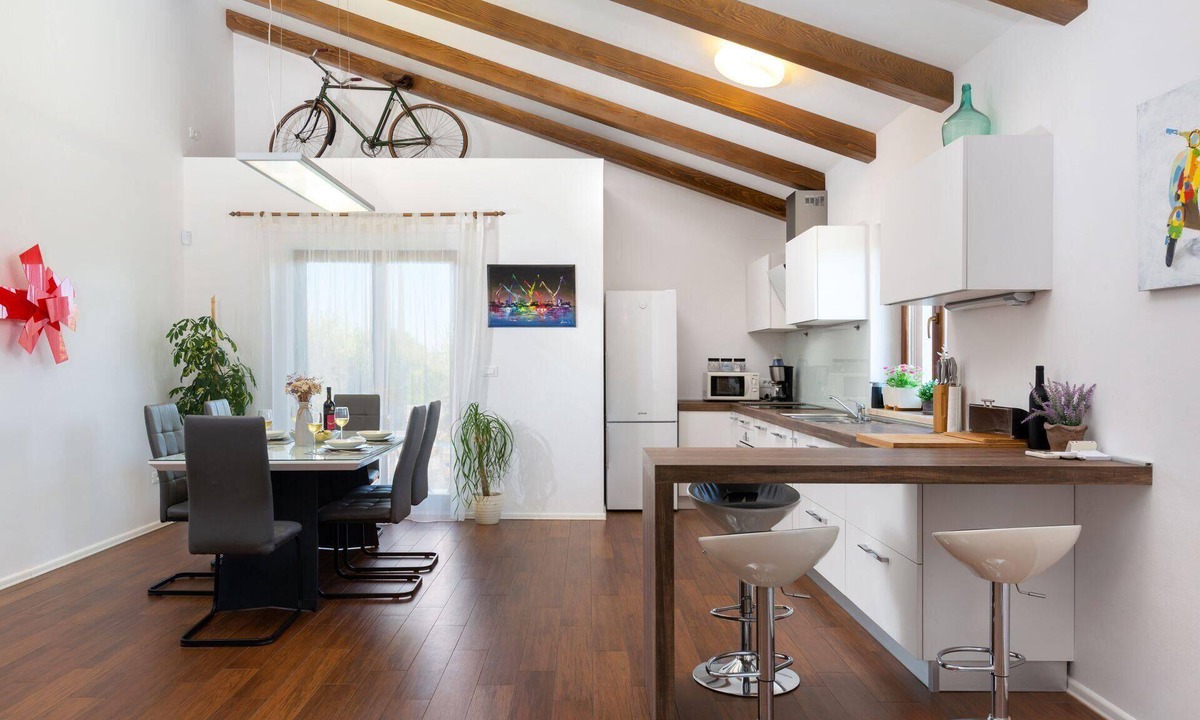Kavran House | Whole House in Kavran with Private Pool