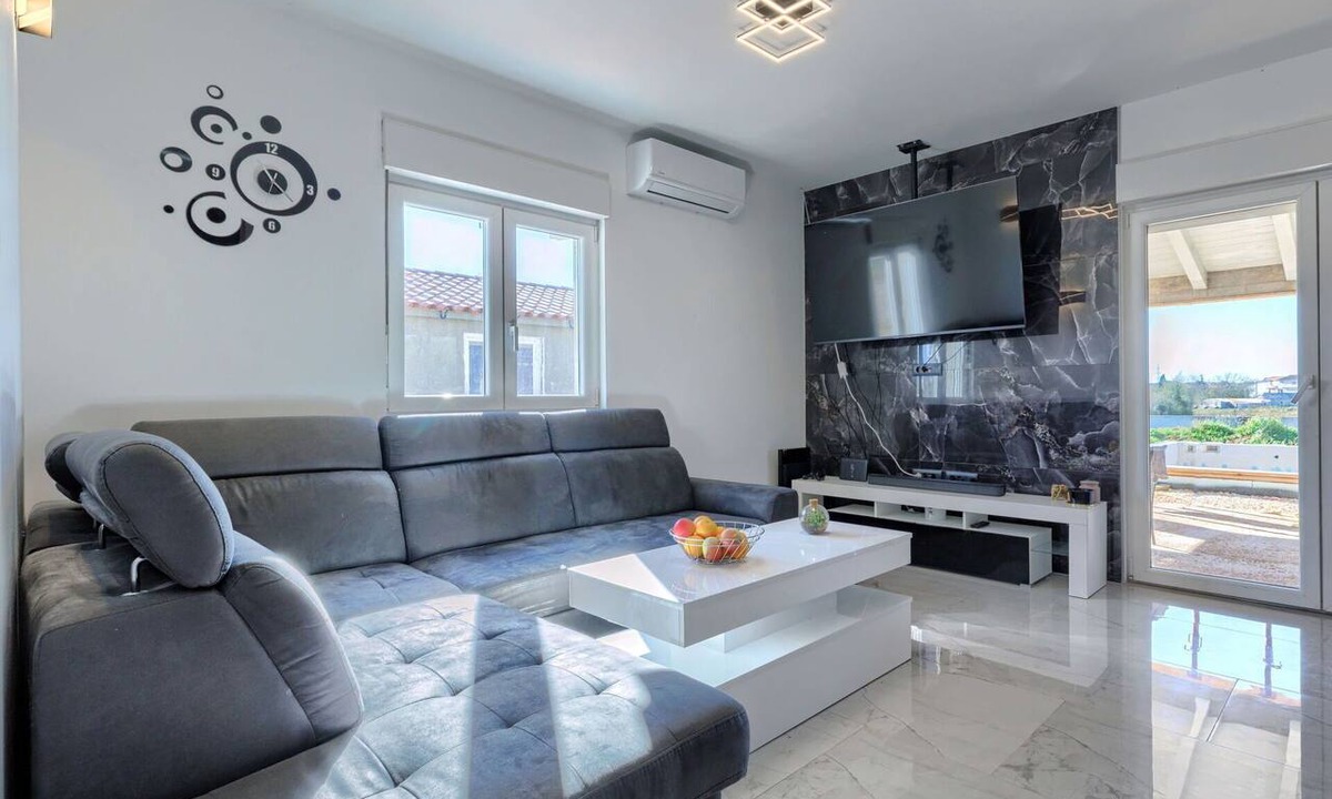 Sikici House | Wonderful private villa with private pool, WIFI, A/C, TV, terrace, pets allowed and panoramic view