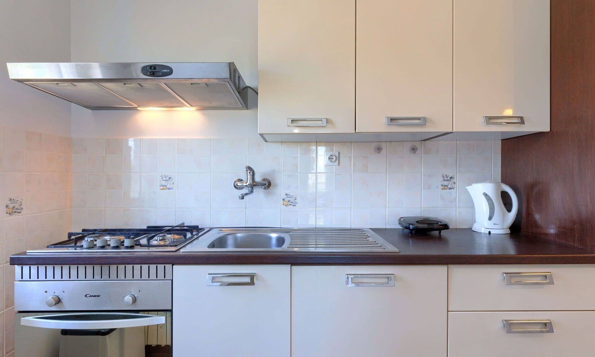 Farini House | Wonderful private villa for 10 people with private pool, A/C, WIFI, TV and terrace