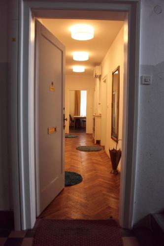Ljubljana City Centre House | Writer's place