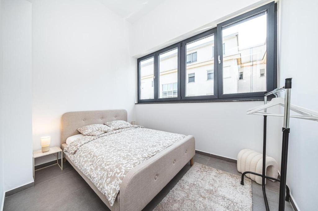 Zagreb Apartment | Zagreb 186 - 2 Bedrooms - Parking - New - Apartment - Flexible Keybox Entry - Modern - Monthly Rent - WiFi