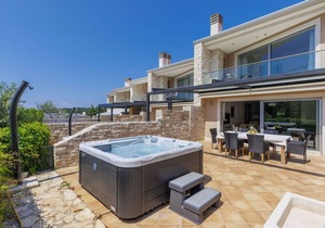 160 m² Accommodation ∙ 3 bedrooms ∙ 6 guests