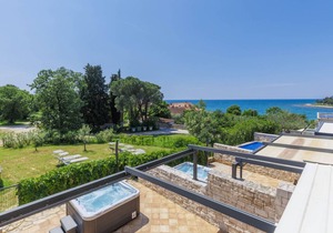 160 m² Accommodation ∙ 3 bedrooms ∙ 6 guests