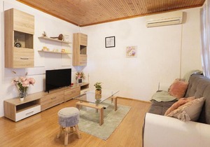 2 Bedroom Amazing Apartment In Lovran