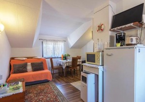 2 Bedroom Awesome Apartment In Pavicini in Pavicini