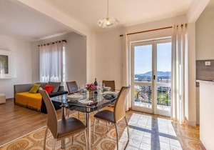 2 Bedroom Awesome Apartment In Labin