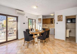 3 Bedroom Awesome Home In Cesarica