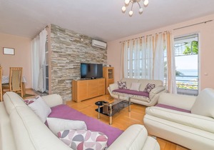 350 m² Villa ∙ 1 bedroom ∙ 10 guests
