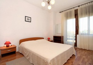 42 m² Apartment ∙ 2 bedrooms ∙ 5 guests in Batalaža
