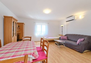 44 m² Apartment ∙ 1 bedroom ∙ 4 guests in Ćunski