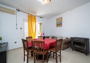 50 m² Apartment ∙ 2 bedrooms ∙ 4 guests in Zubovići