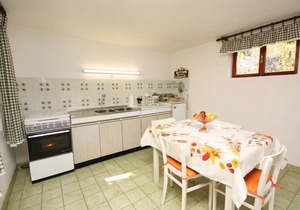 70 m² Apartment ∙ 3 bedrooms ∙ 6 guests in Nečujam
