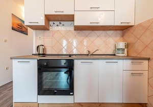 Amazing apartment in Povljana with WiFi