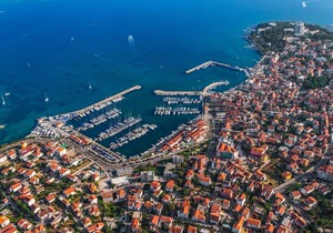 Apartment in Vodice with Seaview, Terrace, Air condition, WIFI (4727-1) in Vodice