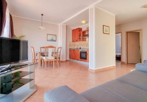 Apartment with sea view for 4 persons