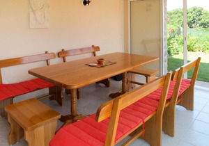 Apartment Zwei Rosen - PUL550 by Interhome